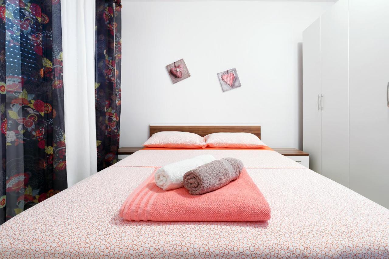 Apartman Don Паг Екстер'єр фото