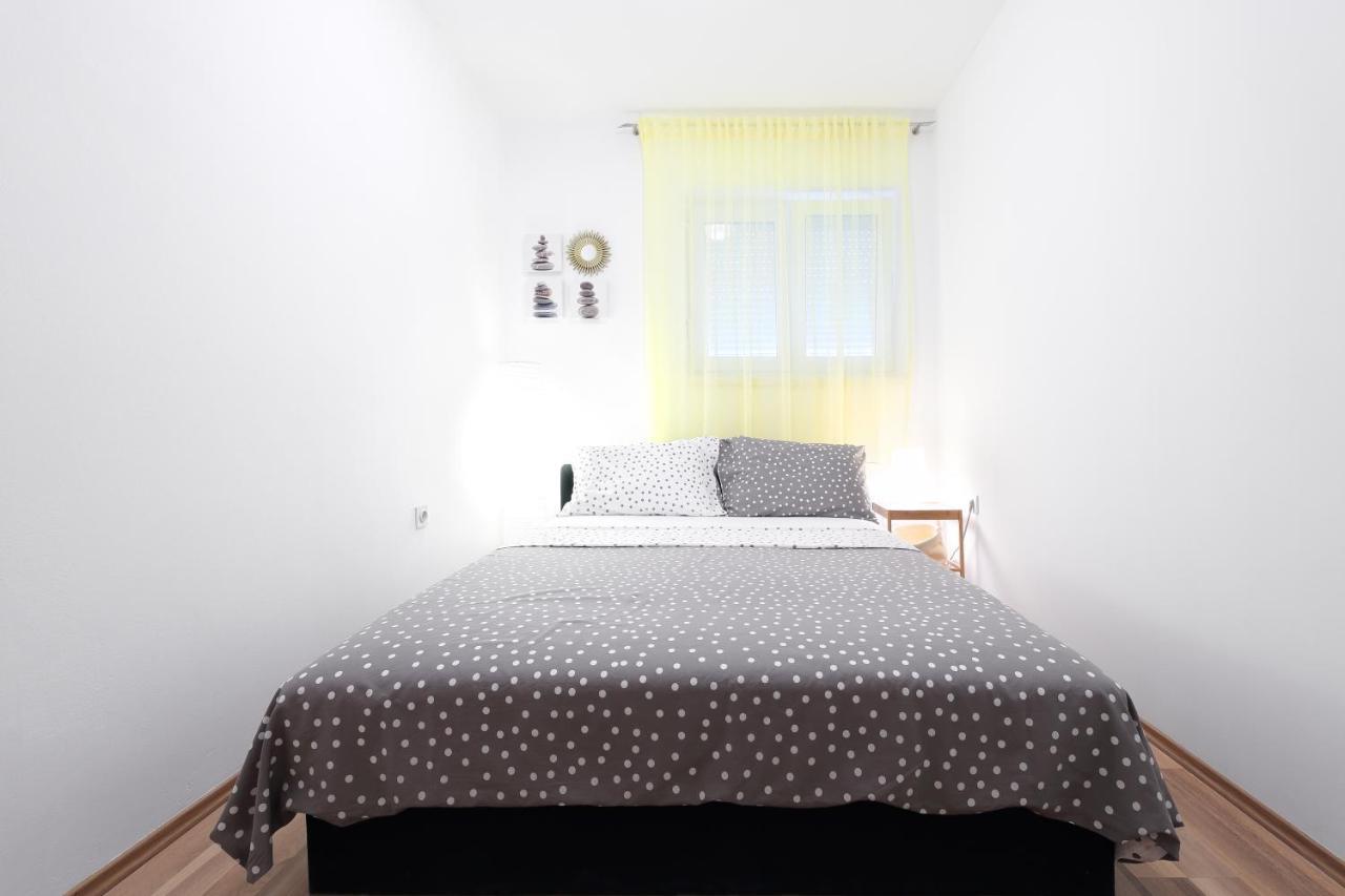 Apartman Don Паг Екстер'єр фото